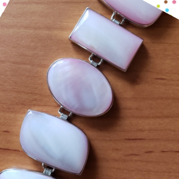 Sterling silver pink mother of pearl bracelet - Picture 3 of 8